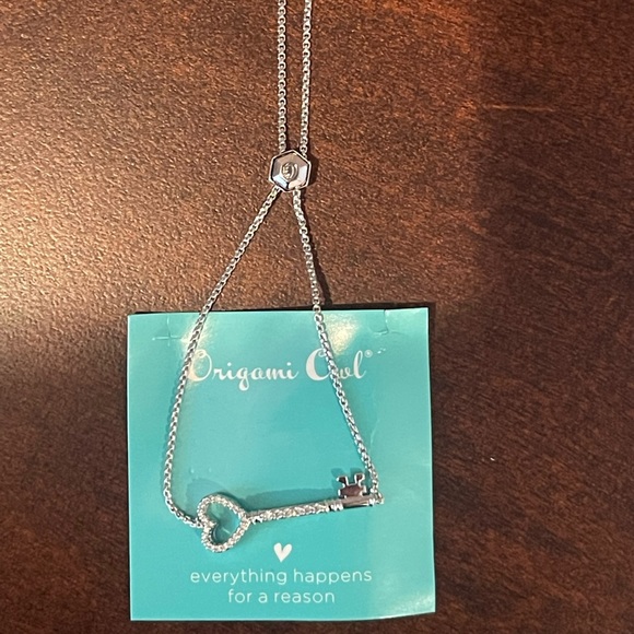 Origami Owl “Key to My Heart CZ Key BOLO Bracelet, NWT - Picture 2 of 7